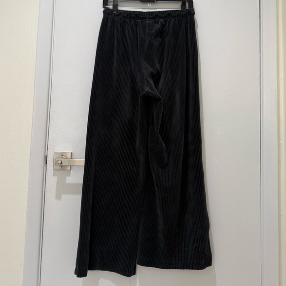 Nike Set of Sportswear Velour Half Zip Pullover and Wide Leg Pants Set Small - Picture 6 of 10